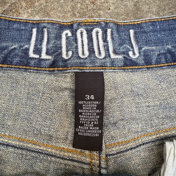 LL Cool J Mens 34 Denim Shorts Baggy Y2K Hip Hop Streetwear Jorts - Picture 4 of 14